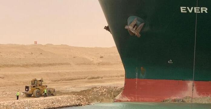 Giant freighter blocked the Suez Canal